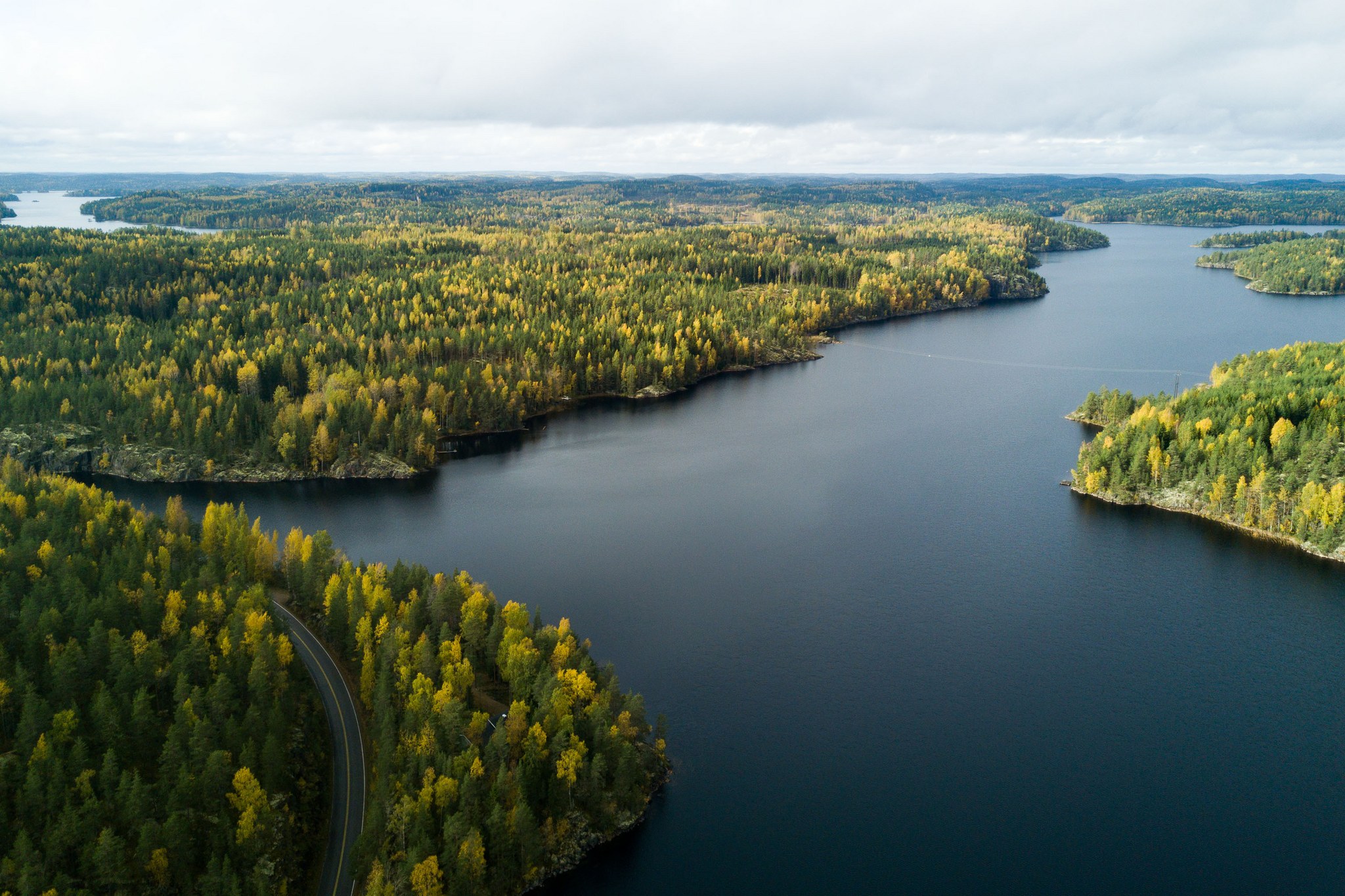 Озеро в финляндии 5. Озеро Сайма. Финляндия озеро Паасселкя. Озеро Сайма в Лаппеенранте. Иматра система озер.