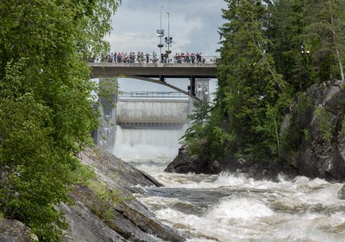 Upea koskinäytös Imatralla