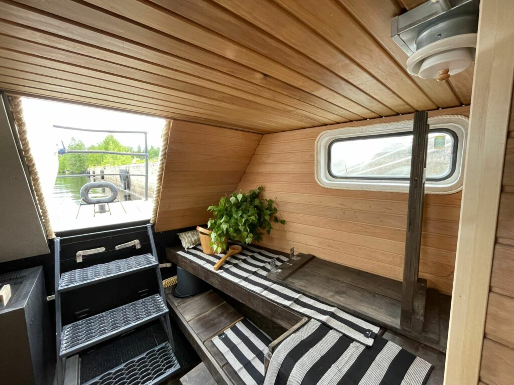 Sauna cruise on Lake Saimaa, Finland