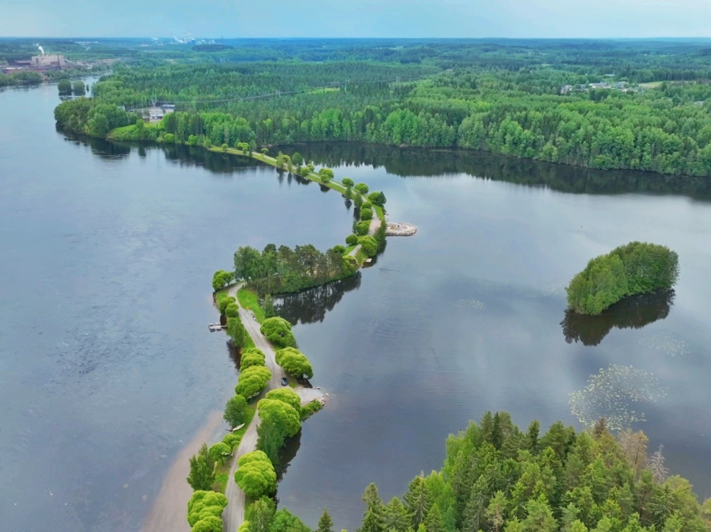 Kävelyreitti Imatralla, Vuoksen varrella