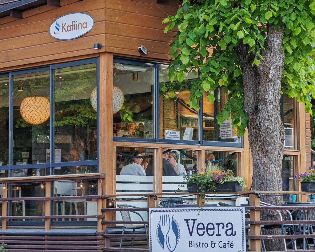 Cafe & Bistro Veera