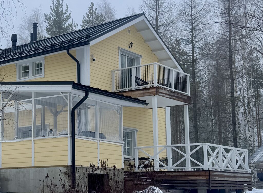 Unique accommodation on the shores of Lake Saimaa