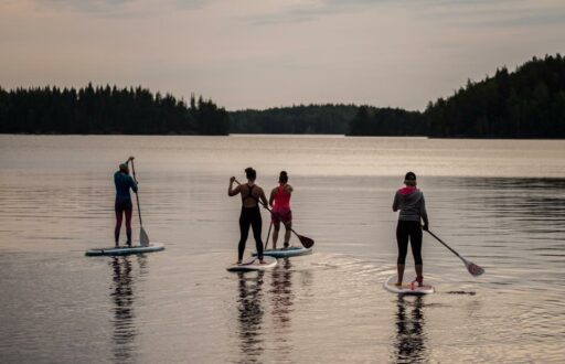 Aktivitäten in Saimaa, Finnland