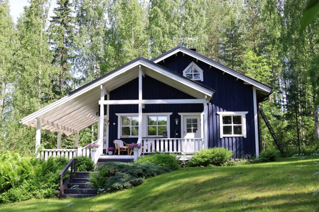 Spacious Lakeside Villa on Lake Saimaa